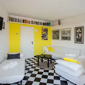 apartment-santa-marta-6.italymilanhotels.net/